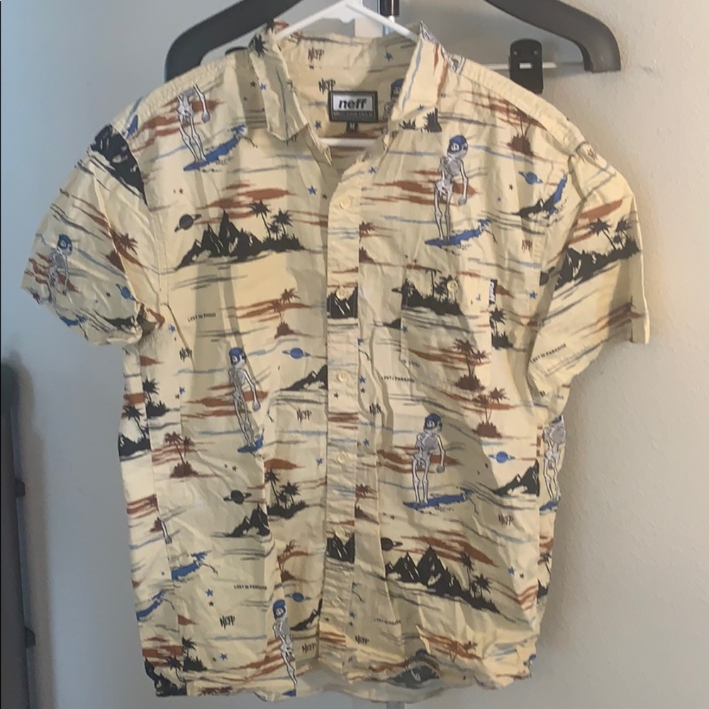Neff Medium button down